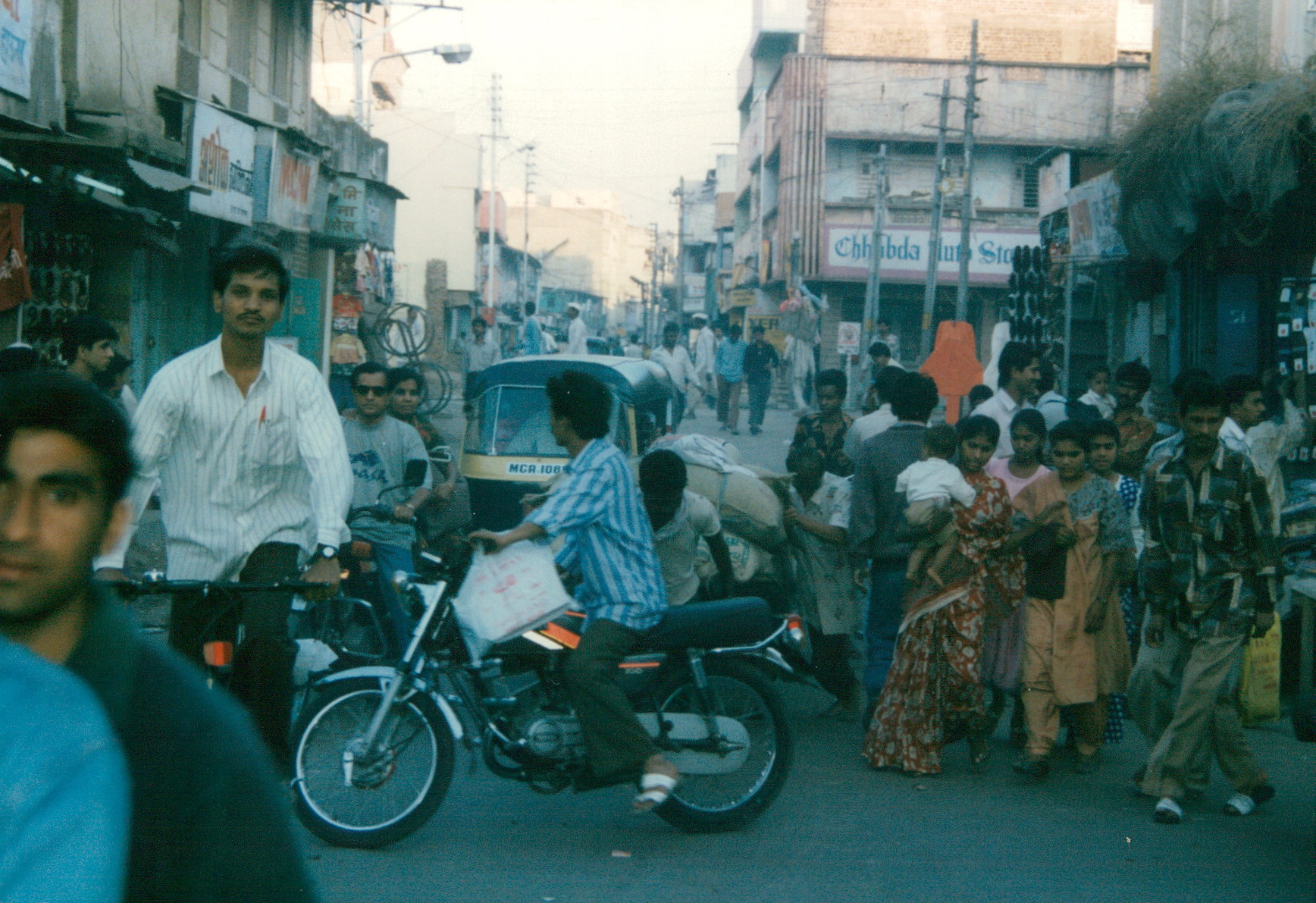 Street Scene India 1997